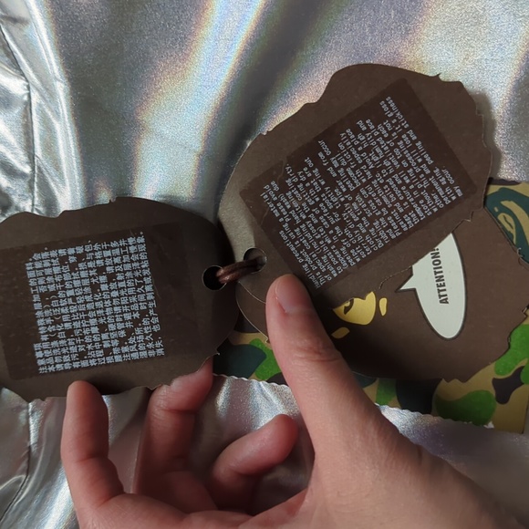 NWT Authentic BAPE Aurora Shark Hoodie Jacket - Picture 4 of 4